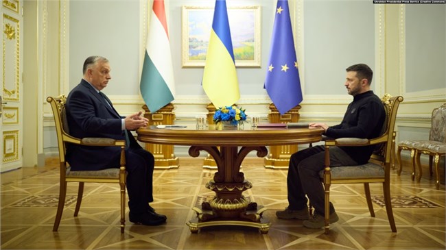 Thủ tướng Hungary thăm Ukraine, thúc đẩy các cuộc đàm phán hòa bình (03/07/2024)